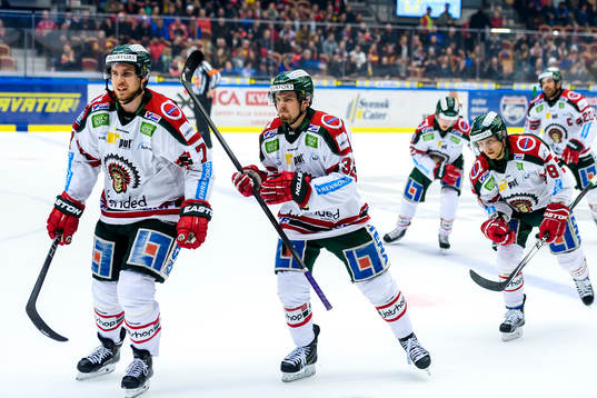 Frölundas Henrik Tömmernes (v)