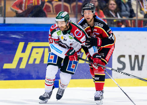 Frölundas Joel Lundqvist och Luleås Johan Harju