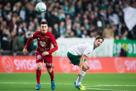 Östersunds Jamie Hopcutt och Hammarbys Philip Haglund