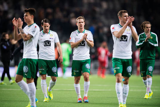 Hammarbys Johan Persson och Erik Israelsson deppar när de