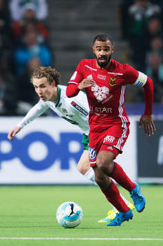 Hammarbys Fredrik Torsteinbö och Östersunds Alex Dyer