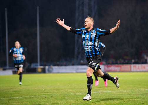 Sirius Christer Gustafsson jublar