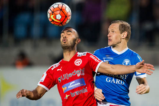 Bläddra bland fler bilder av Fotboll, Superettan, Trelleborg - Värnamo