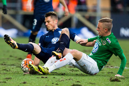 Malmö FFs Markus Rosenberg Jönköpings Joakim Karlsson