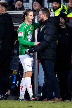 Jönköpings Pawel Cibicki kramar om tränare Jimmy Thelin