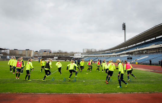 Svenska damlandslaget i fotboll