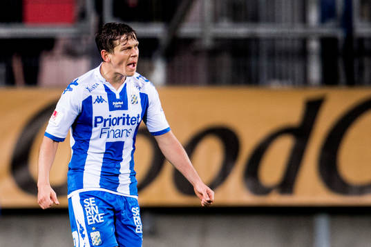 IFK Göteborgs Mads Albeck firar segern