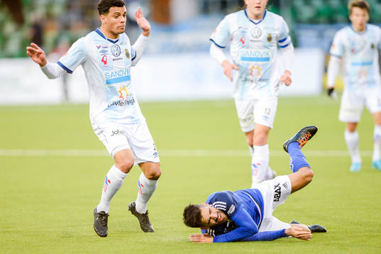 Gefles Joshua Nadeau och Sundsvalls Stefan Silva