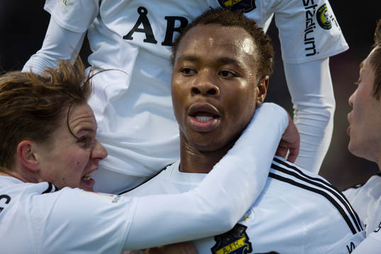 Bläddra bland fler bilder av Fotboll, Allsvenskan, Östersund - AIK