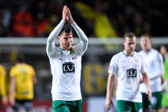Hammarbys Melker Hallberg tackar publiken