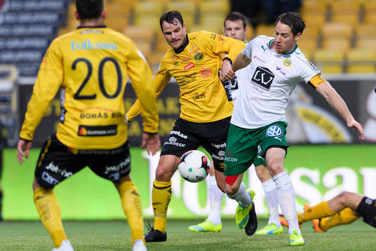 Hammarbys Johan Persson och Elfsborgs Henning Hauger