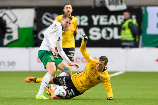 Elfsborgs Viktor Claesson och Hammarbys Richard Magyar