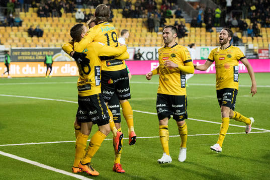 Elfsborgs spelare jublar