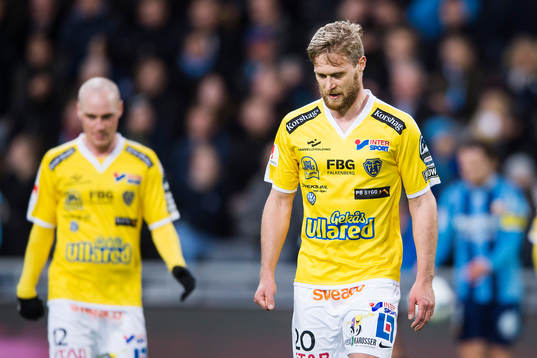 Falkenbergs Christoffer Carlsson och Akseli Pelvas deppar