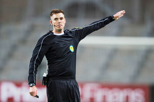 Domare  Magnus Lindgren
