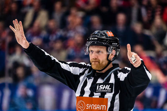 Linjeman Tobias Haster visar tecken för för många
