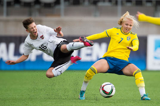 Sveriges Nathalie Persson och Österrikes Teresa Knauseder