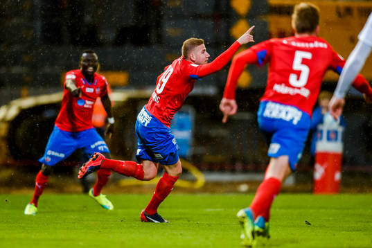 Helsingborgs Darijan Bojanić jublar