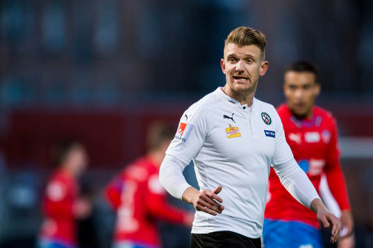 Örebros Michael Almbäck