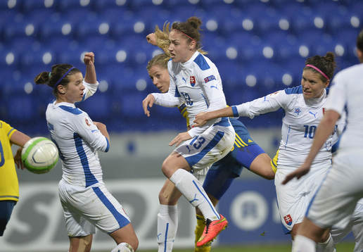 Sveriges Linda Sembrant och Slovakiens Alexandra Biroova,