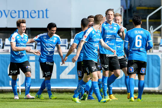 Halmstads Alexander Ruud Tveter jublar