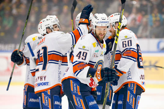 Växjös Ilkka Heikkinen jublar