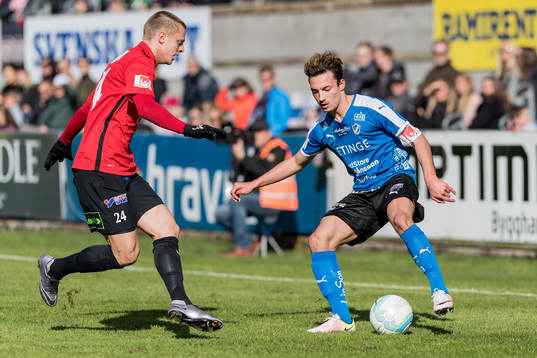 Trelleborgs Mattias Håkansson och Halmstads Sead