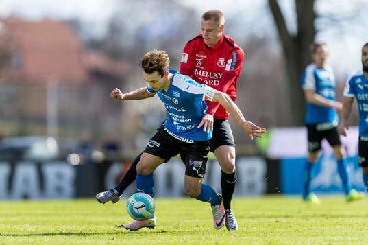 Trelleborgs Mattias Håkansson och Halmstads Sead