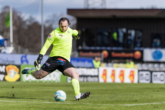 Trelleborgs målvakt Fredrik Persson