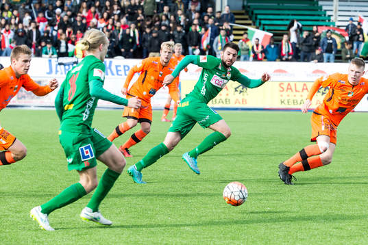 Dalkurds Mirkan Aydin  i fotbollsmatchen i superettan