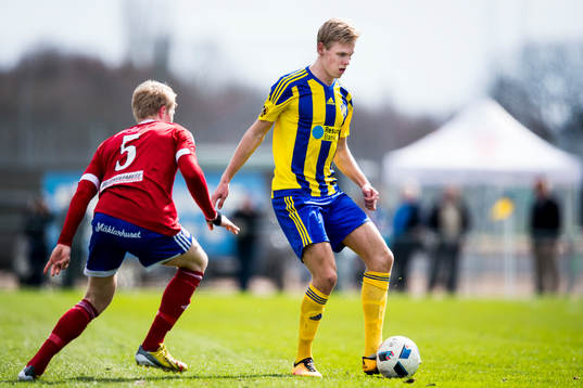 Sävedalens Jonatan Viker och Eskilsminnes Jonatan Persson