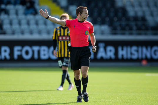 Domare Kristoffer Karlsson