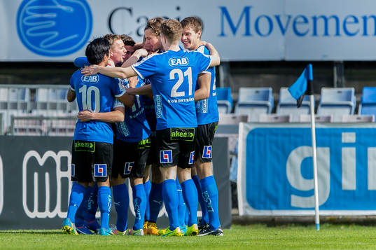 Halmstads spelare jublar