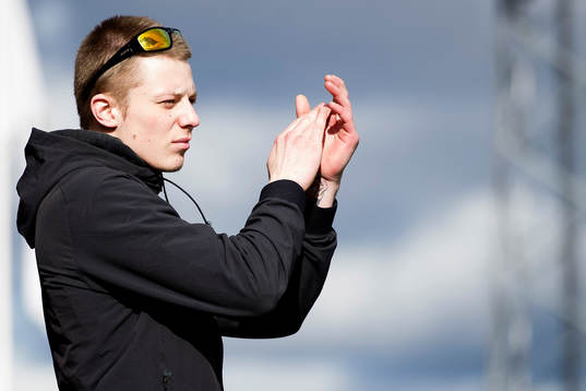 En åskådare ur GAIS hejaklack