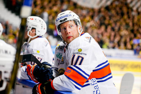 Växjös tränare Sam Hallam