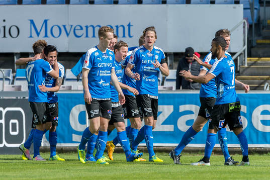 Halmstads spelare jublar