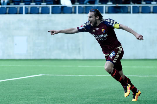 Djurgårdens Kevin Walker jublar