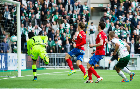 Hammarbys Erik Israelsson gör 5-1 bakom Helsingborgs