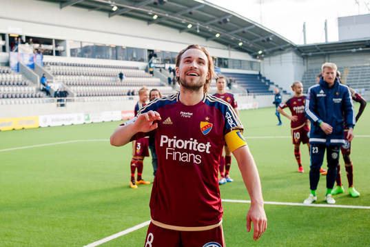 Djurgårdens Kevin Walker jublar