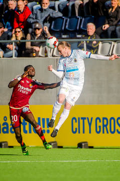 Djurgårdens Sam Johnson och Gefles Jesper Florén
