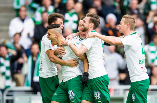 Hammarbys Alexssander Medeiros de Azeredo gör 3-1 och