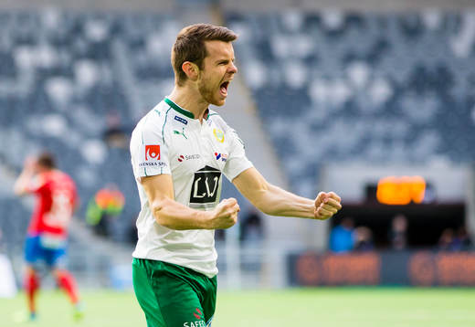 Hammarbys Måns Söderqvist firar 4-1 målet