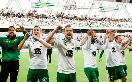 Hammarbys målvakt Tim Markström (v), Richard Magyar ,