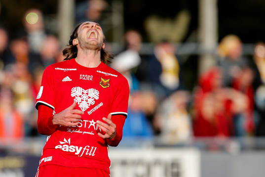 Östersunds Emir Smajic deppar
