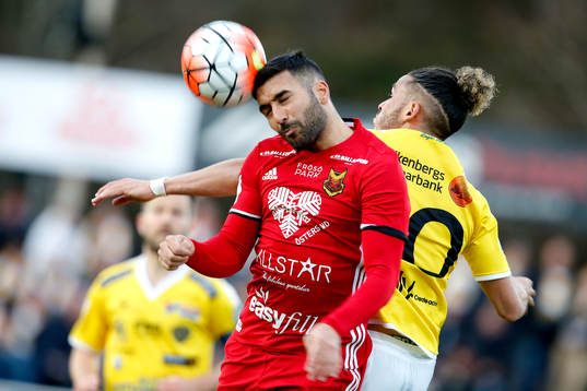 Falkenbergs Alexander Jakobsen och Östersunds Saman Ghoddos