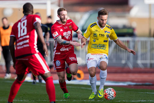 Östersunds Andrew Stadler och Falkenbergs Johannes Vall