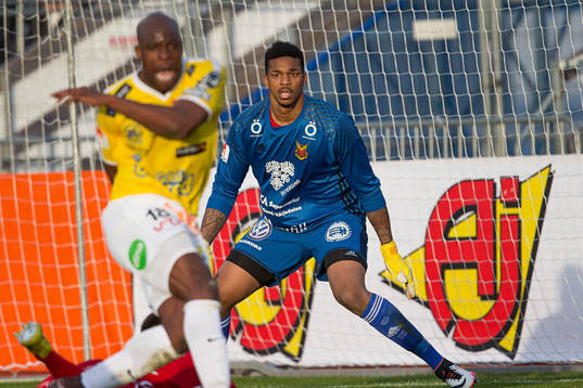 Östersunds målvakt Jamal Blackman