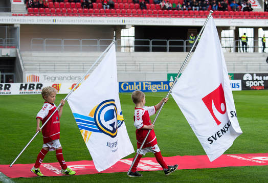 Svenska Spel och Allsvenskans flaggor