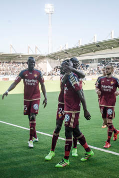 Djurgårdens Omar Colley , Philana Tinotenda Kadewere och