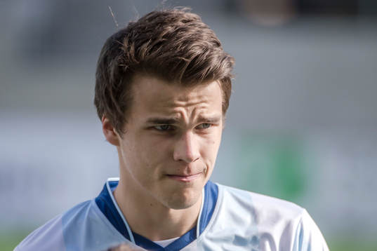 Gefles Simon Skrabb före fotbollsmatchen i Allsvenskan